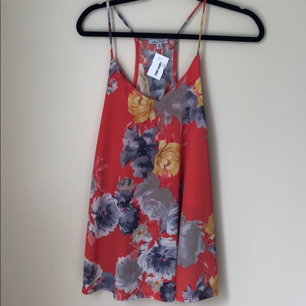 Floral Tank NWT